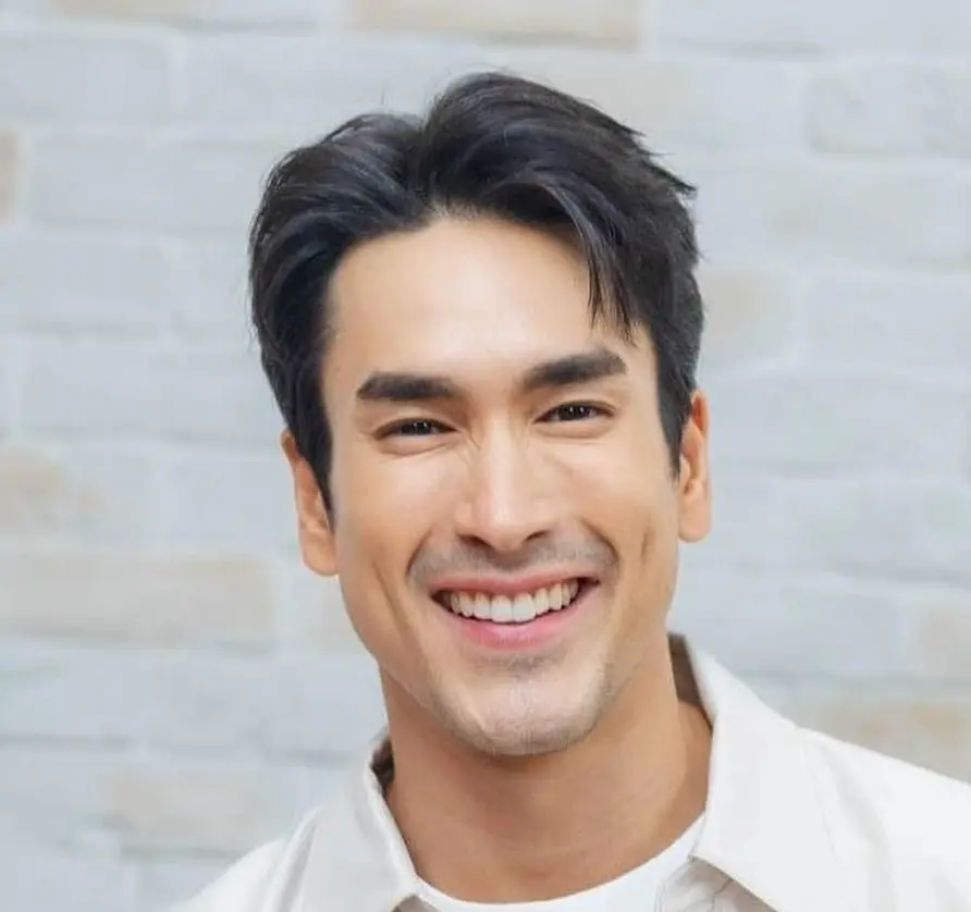 Nadech Kugimiya