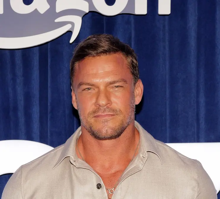 Alan Ritchson