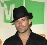 Johnny Messner