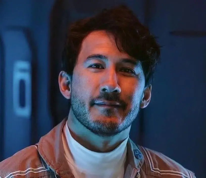 Mark Fischbach