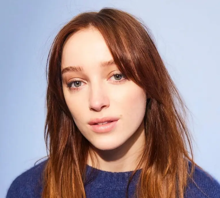 Phoebe Dynevor