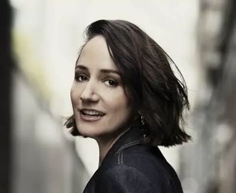Lydia Leonard