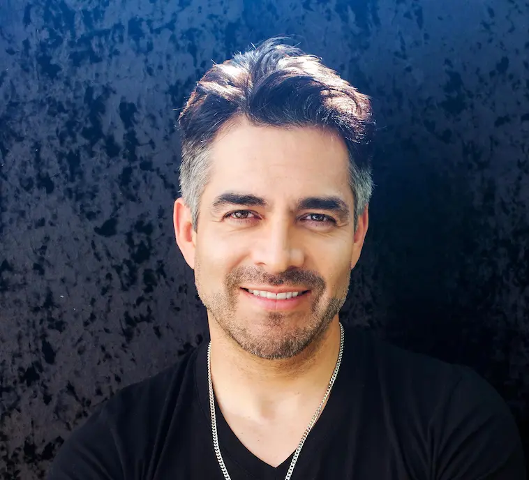 Omar Chaparro